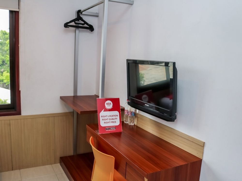 Collection O 295 Grha Ciumbuleuit Guest House Bandung Exteriör bild